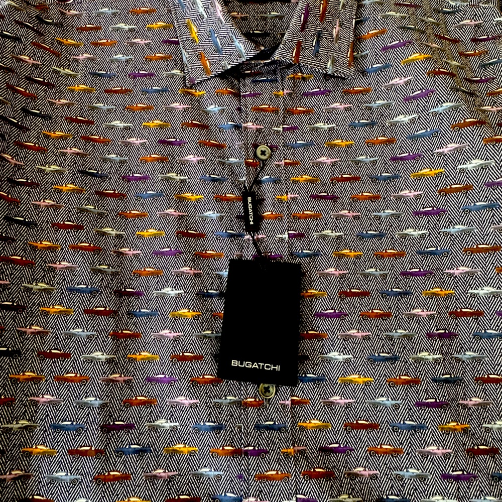 Brand new never worn Bugatchi long sleeve shirt